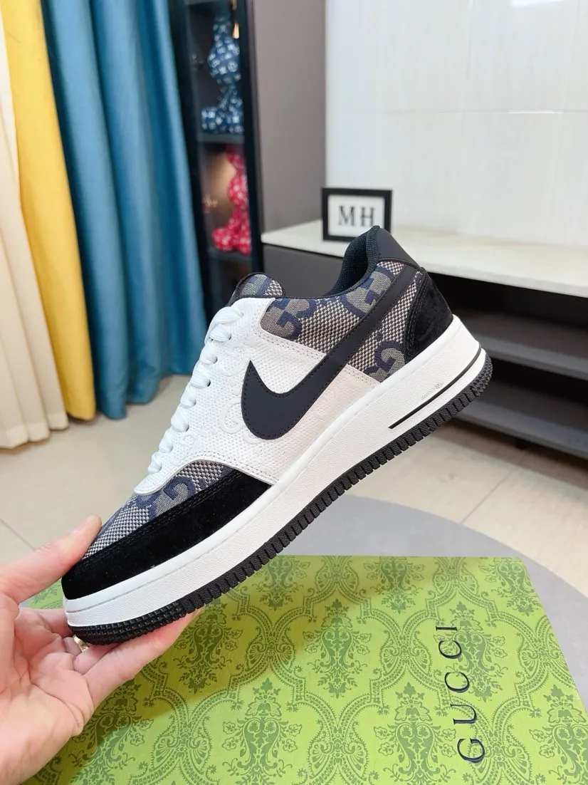 Men's shoes 💰440🌹🌹GUCCI [Gucci] New high-end brand of men's shoes, the latest fashionable casual men's shoes, trendy and versatile style, relaxed and sporty style, uppers imported from Italy, first-layer cowhide, genuine leather lining and ultra-fine workmanship. Original personalized fashionable rubber wear-resistant outsole, light and comfortable on the foot, size 38-44